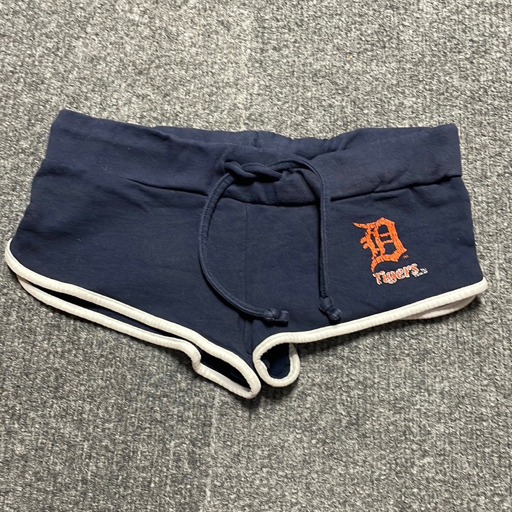 MLB Detroit Tigers fleece shirt athletic shorts with drawstring-large